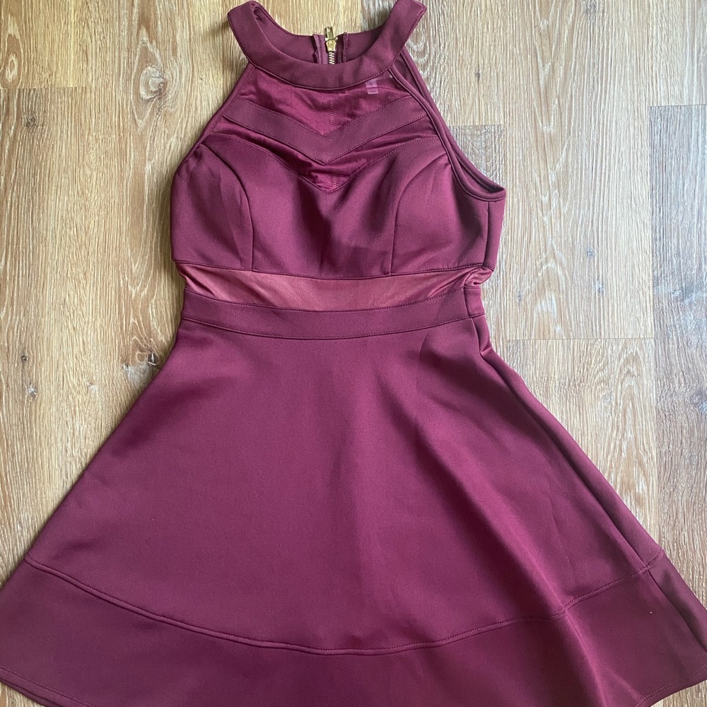 Maroon formal short dress never worn